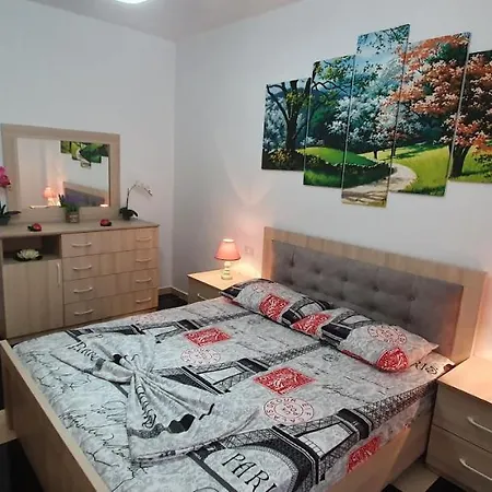 Apartament Relax * Durres